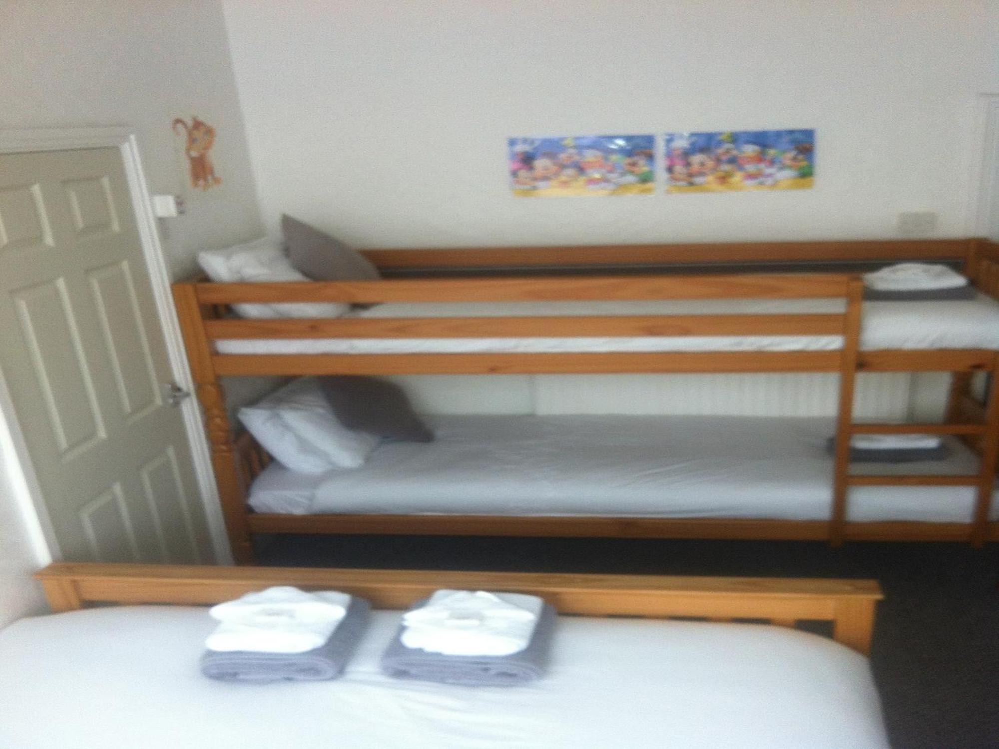 Deneside Guest House ブラックプール エクステリア 写真